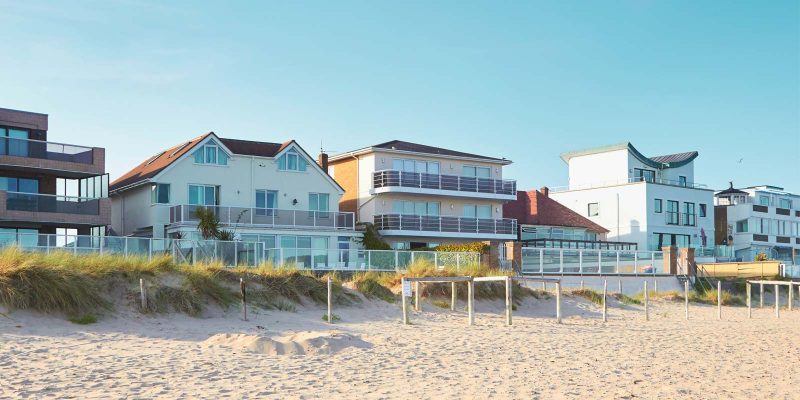 beach houses on the waterfront